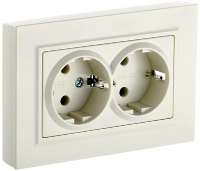 BRITE Роз. 2-я с з/к без з/ш 16А в сб. РС12-3-БрКр беж. IEK BR-R21-16-K10-F - фото 241975