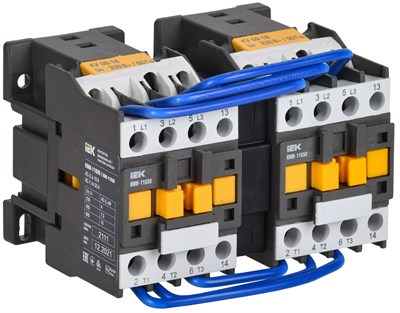 Контактор КМИ-11830 реверс 18А 230В/АС3 2NO IEK KKM13-018-230-20-1 - фото 242402