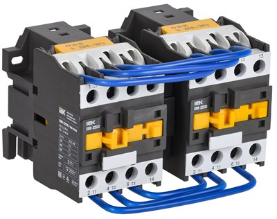 Контактор КМИ-22530 реверс 25А 230В/АС3 2NO IEK KKM23-025-230-20-1 - фото 242404