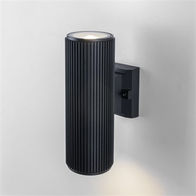 Уличный настенный светильник Strict IP54 1403 Techno черный a033490 - фото 262890