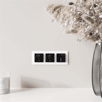 Розетка с заземлением, шторками и USB тип A+C (черный акрил) W1171748 a064044 - фото 263492