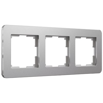 Рамка из металла на 3 поста Platinum алюминий W0032606 a059215
