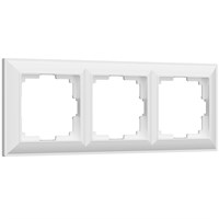 Рамка из пластика на 3 поста Fiore белый W0032201 a051020